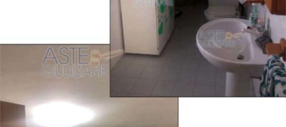 7 rooms Apartment in Sezze, Italy No. 204996 35