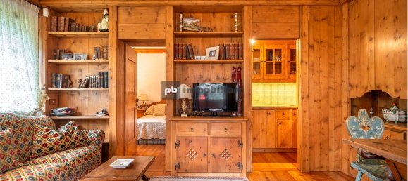 1 bedroom Apartment in Cortina d'Ampezzo, Italy No. 377350 2
