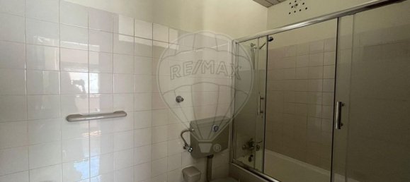 1 bedroom Apartment in Porto, Portugal No. 223681 10