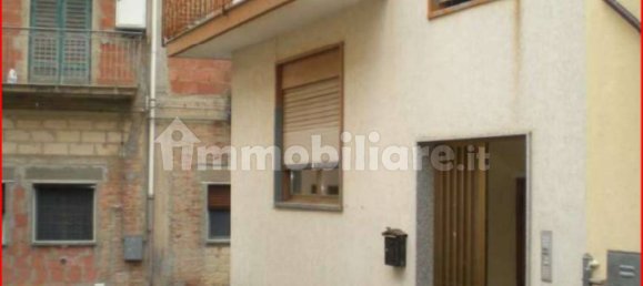 2 bedrooms Apartment in Nissoria, Italy No. 270744 4
