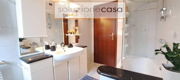 Вилла с 10 комнатами в Кавария кон Премеццо, Италия № 135401 11