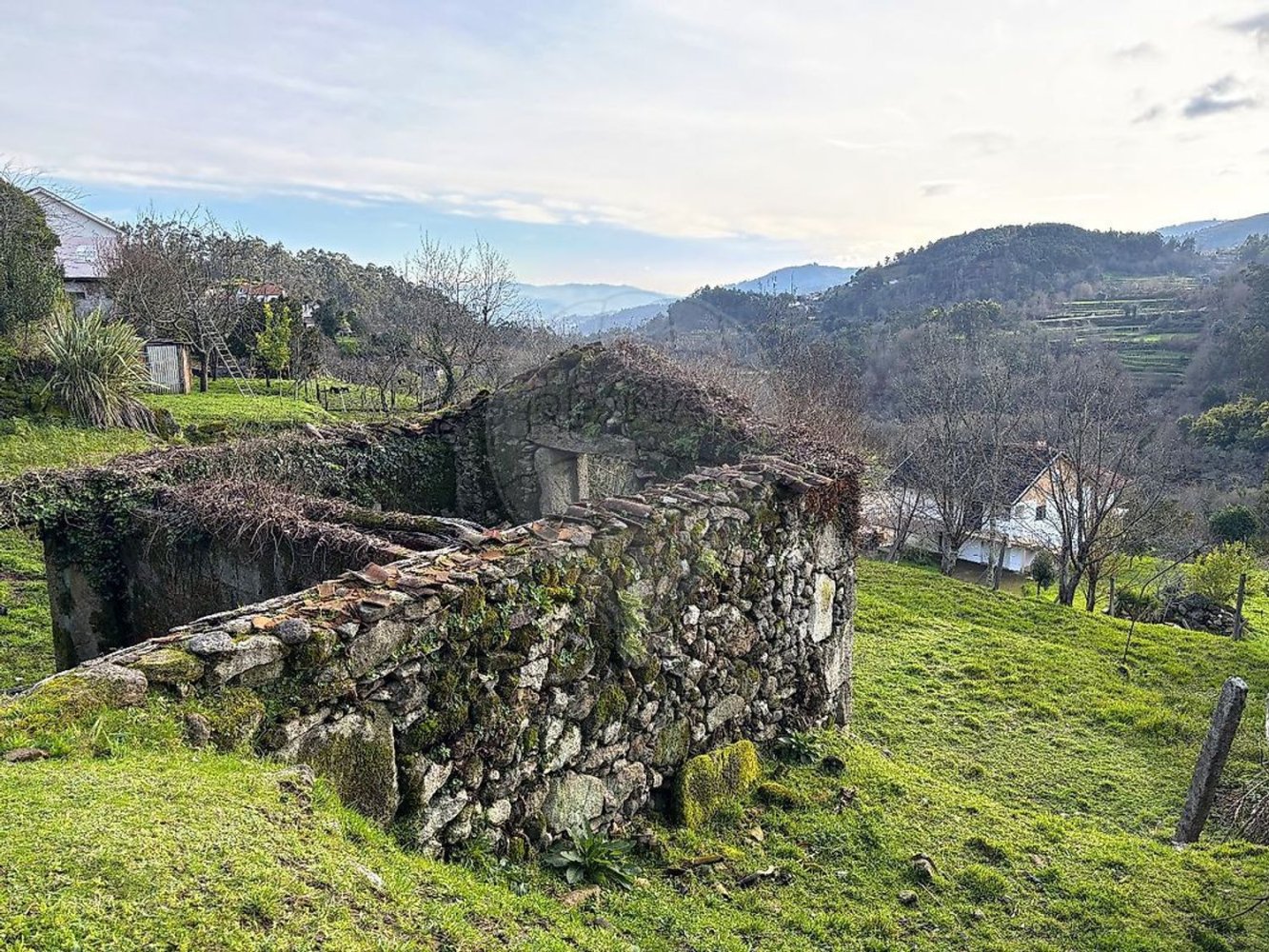 Casa de 3 dormitorios en Arcos de Valdevez, Portugal No. 174866
