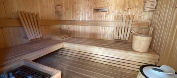 5 bedrooms Villa in Calpe, Spain No. 10301 19