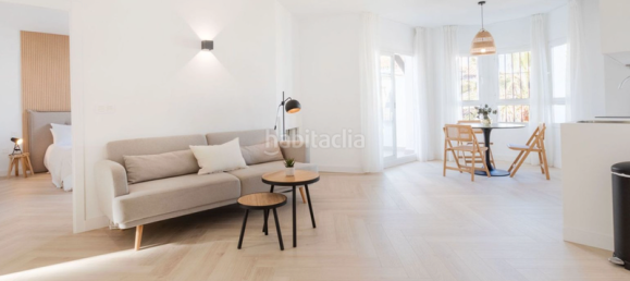 2 bedrooms Penthouse in Marbella, Spain No. 59794 2