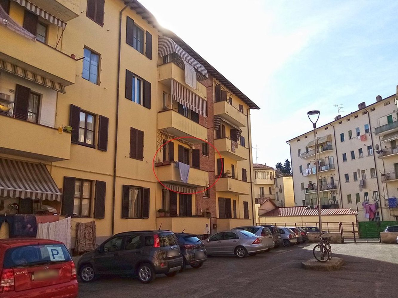 4 rooms Apartment in Arezzo, Italy No. 190004