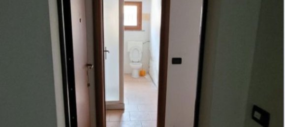 3 rooms Apartment in Bressana Bottarone, Italy No. 332693 7