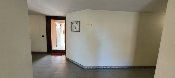 3 rooms Apartment in Bressana Bottarone, Italy No. 332693 5