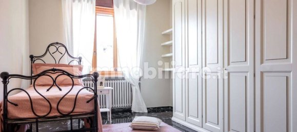 5 rooms Apartment in Santo Stefano Belbo, Italy No. 150922 3