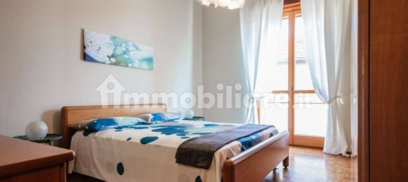 5 rooms Apartment in Santo Stefano Belbo, Italy No. 150922 5