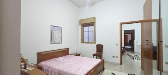 5-salle Appartement à Vittoria, Italy No. 50327 7