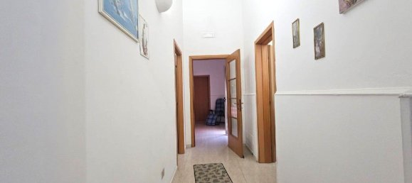 5-salle Appartement à Vittoria, Italy No. 50327 15