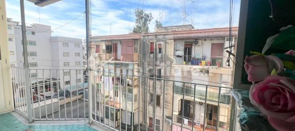 Apartamento T1 em Catania, Italy N.º 48740 34