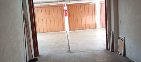 Гараж 18м² в Виджевано, Италия № 315026 5