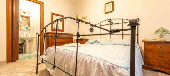 Apartamento de 5 habitaciónes en Rosignano Marittimo, Italy No. 222011 9