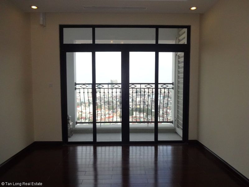 Apartamento de 3 dormitorios en Thanh Xuan, Vietnam No. 5627