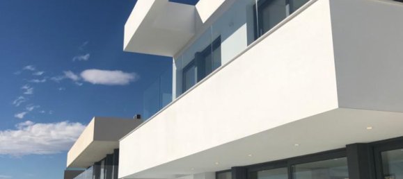 4 bedrooms Villa in Finestrat, Spain No. 9097 3