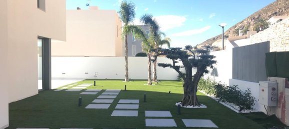 4 bedrooms Villa in Finestrat, Spain No. 9097 4