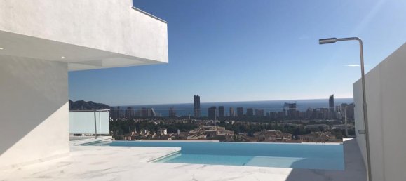 4 bedrooms Villa in Finestrat, Spain No. 9097 2