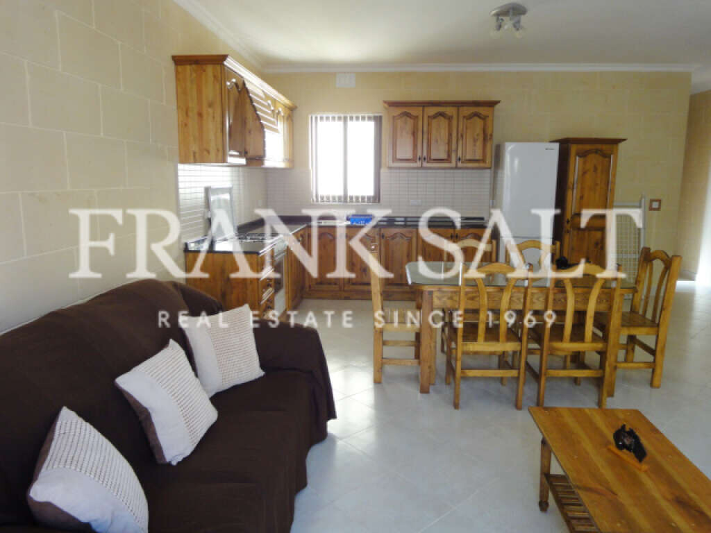 Квартира с 3 спальнями в Фонтана, Мальта № 5485