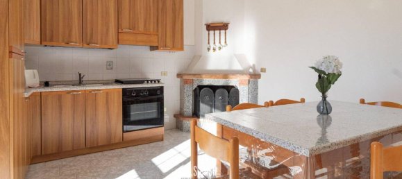 Villa de 5 habitaciónes en Crecchio, Italy No. 177918 4