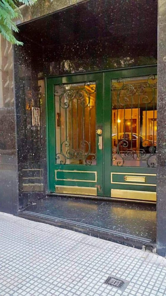 3 bedrooms Apartment in Buenos Aires, Argentina No. 93171