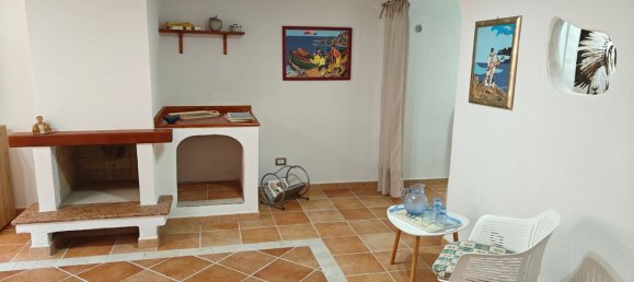 Casa de 5 dormitorios en Trinità d'Agultu e Vignola, Italy No. 319320 19