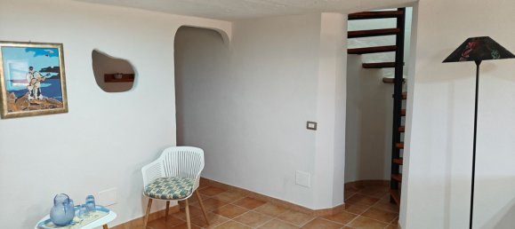 Casa de 5 dormitorios en Trinità d'Agultu e Vignola, Italy No. 319320 18