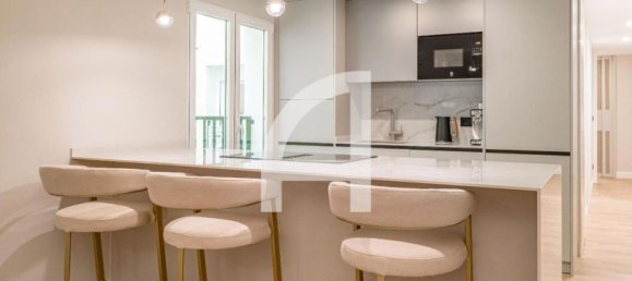 2 bedrooms Duplex in Madrid, Spain No. 126430 2