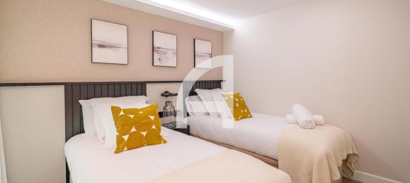 2 bedrooms Duplex in Madrid, Spain No. 126430 9