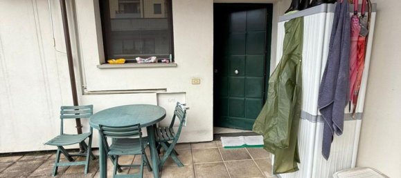 2 rooms Apartment in Prato, Italy No. 272352 8