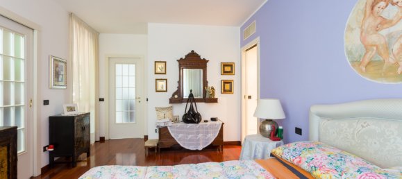 4 غرف نوم فيلا في Arese, Italy رقم 134716 21