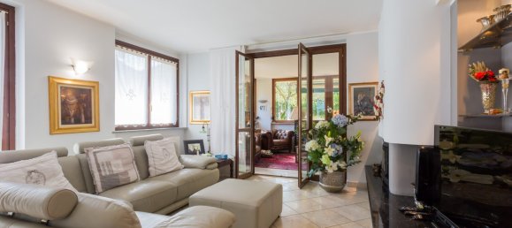 4 غرف نوم فيلا في Arese, Italy رقم 134716 9