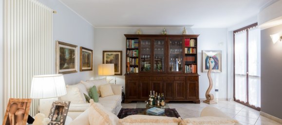 4 غرف نوم فيلا في Arese, Italy رقم 134716 5