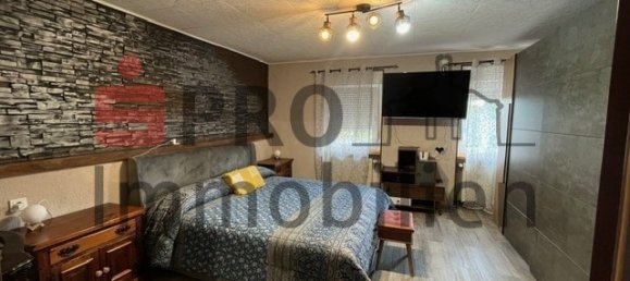 4-salle Maison à Neunkirchen, Germany No. 52805 7