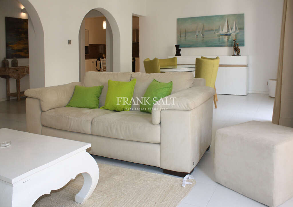 Apartamento de 3 dormitorios en Saint Julian's, Malta No. 4180