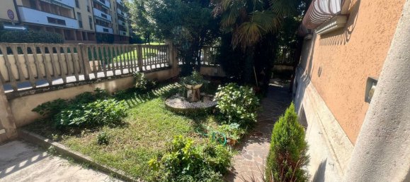 Квартира с 3 спальнями в Сеграте, Италия № 357890 9