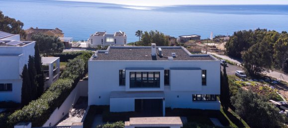 Villa de 4 dormitorios en Chullera, Spain No. 63298 4