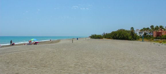 Villa de 4 dormitorios en Chullera, Spain No. 63298 47