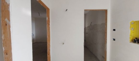 Квартира с 3 комнатами в Бельведере Мариттимо, Италия № 173653 10