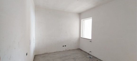 Квартира с 3 комнатами в Бельведере Мариттимо, Италия № 173653 24