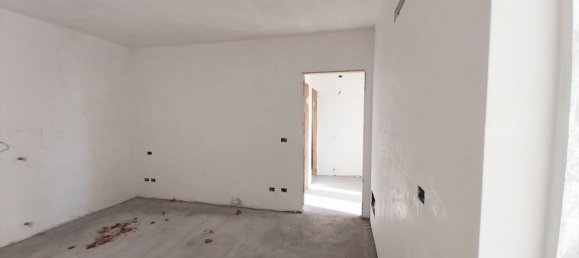 Квартира с 3 комнатами в Бельведере Мариттимо, Италия № 173653 28