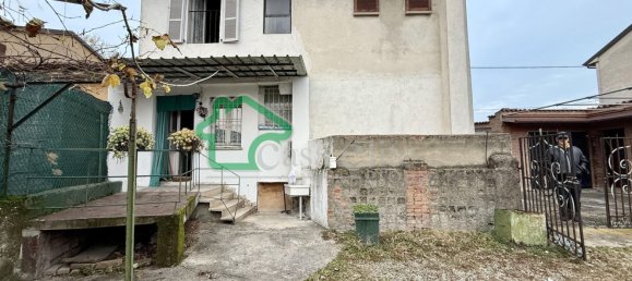 Квартира с 3 комнатами в Крема, Италия № 202197 13