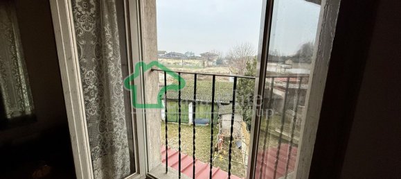 Квартира с 3 комнатами в Крема, Италия № 202197 9