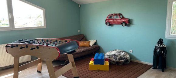 4 bedrooms House in Pusignan, France No. 317115 12