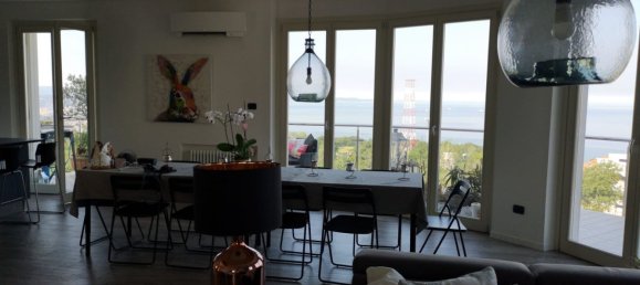 Dúplex de 5 habitaciónes en Trieste, Italy No. 255255 10