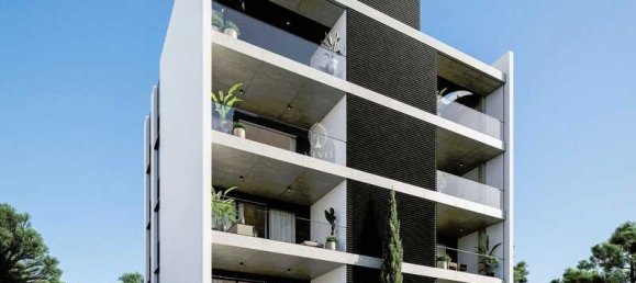 3 bedrooms Apartment in Limassol, Cyprus No. 19462 2