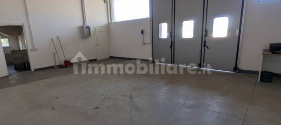 2 rooms Warehouse in Modena, Italy No. 227177 7