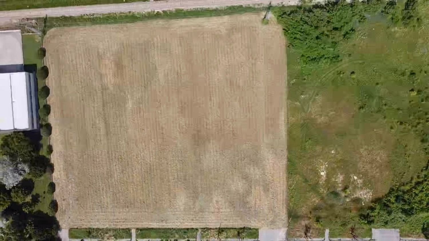 1830m² Land in Nogarole Rocca, Italy No. 278858