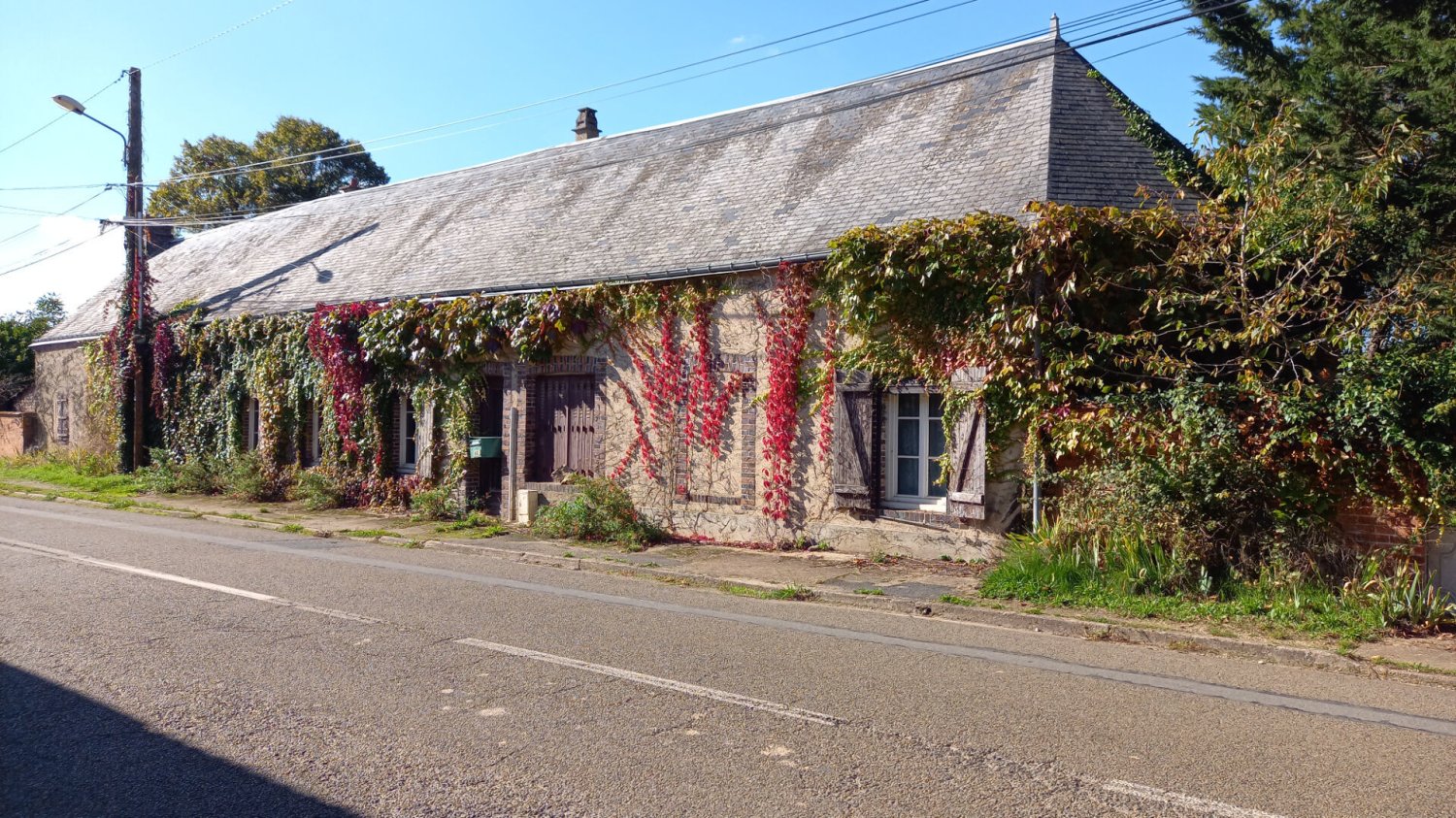 4 bedrooms House in Luplante, France No. 222743