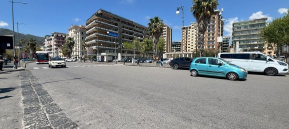 3 rooms Apartment in Salerno, Italy No. 261264 20